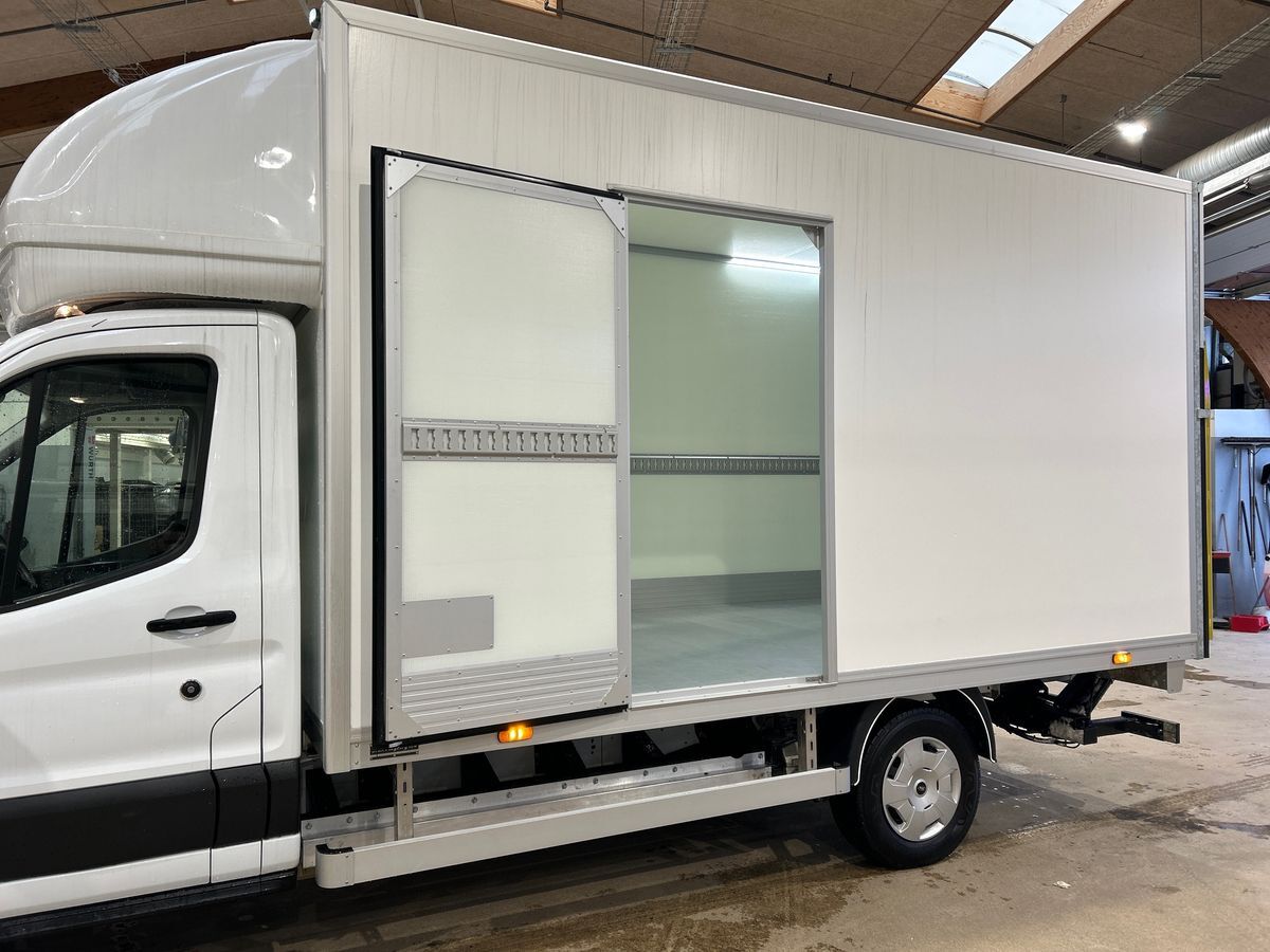 Billede af Ford E-Transit 350 L3H1 EL Trend RWD 184HK Ladv./Chas. Aut.