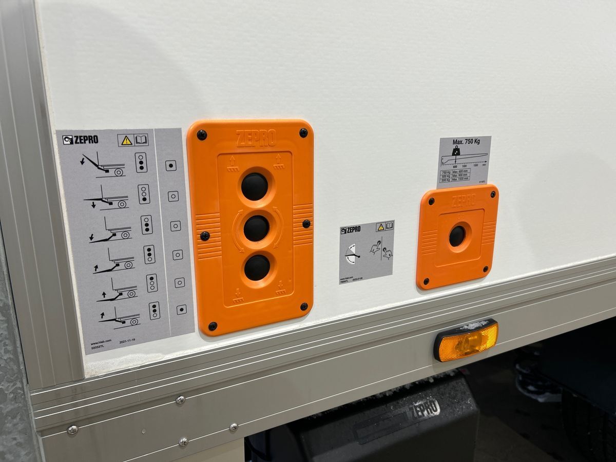 Billede af Ford E-Transit 350 L3H1 EL Trend RWD 184HK Ladv./Chas. Aut.