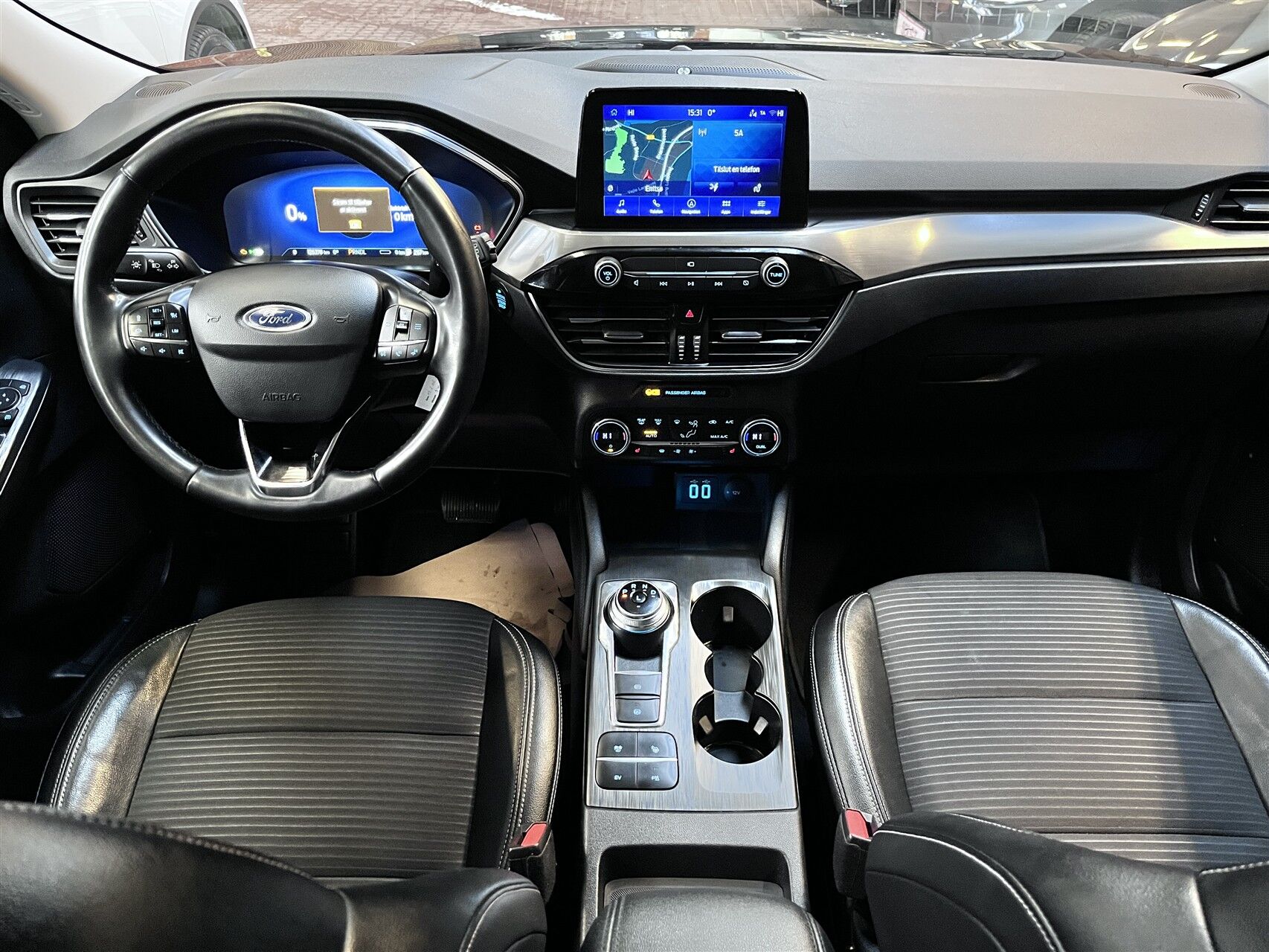 Billede af Ford Kuga 2,5 Plugin-hybrid Titanium X CVT 225HK 5d Trinl. Gear