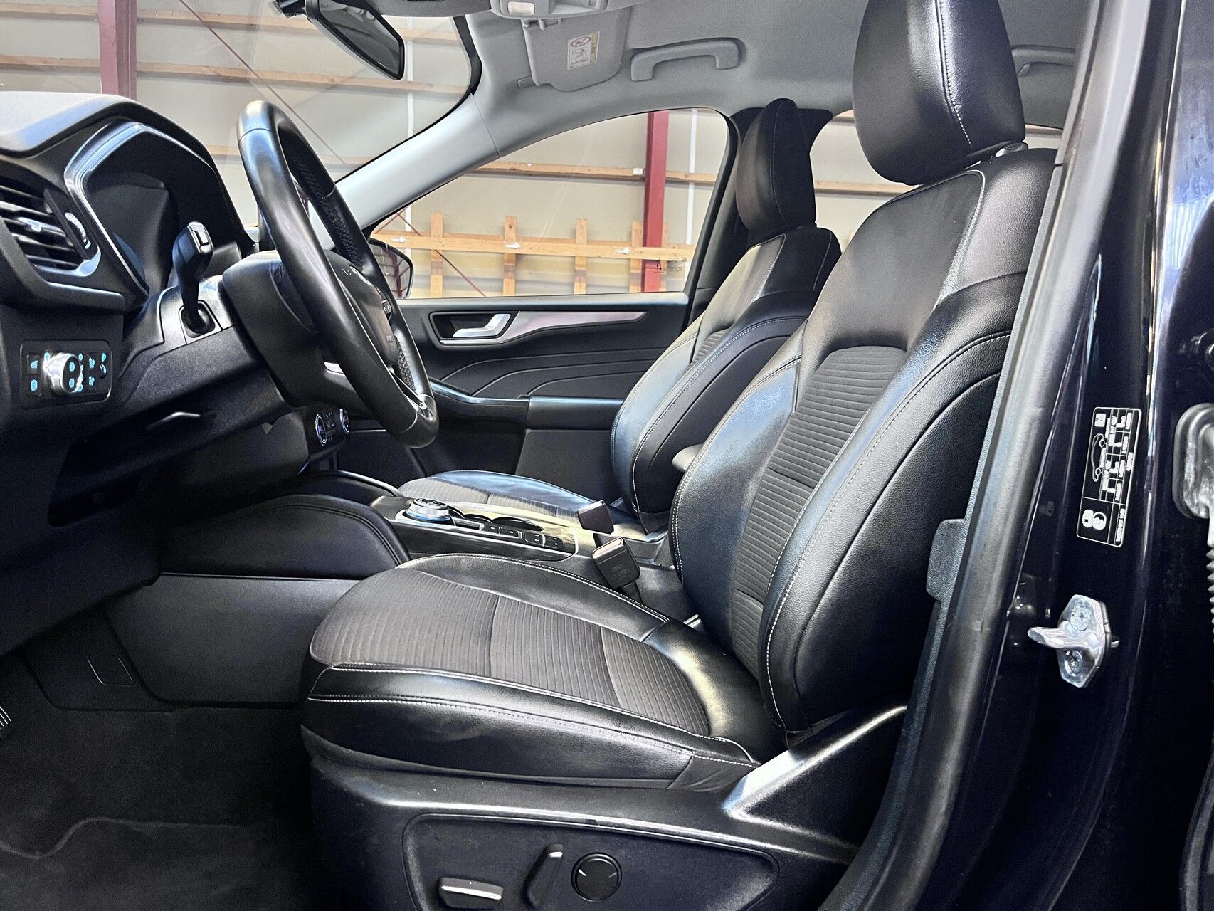 Billede af Ford Kuga 2,5 Plugin-hybrid Titanium X CVT 225HK 5d Trinl. Gear