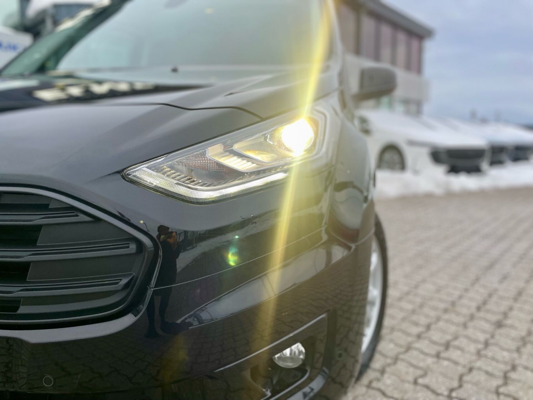 Billede af Ford Transit Connect Kort 1,5 EcoBlue Limited 100HK Van 6g