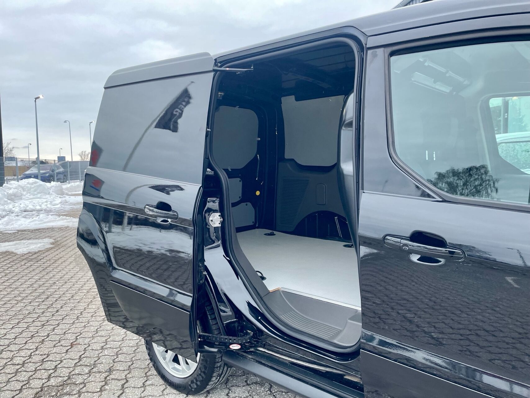 Billede af Ford Transit Connect Kort 1,5 EcoBlue Limited 100HK Van 6g