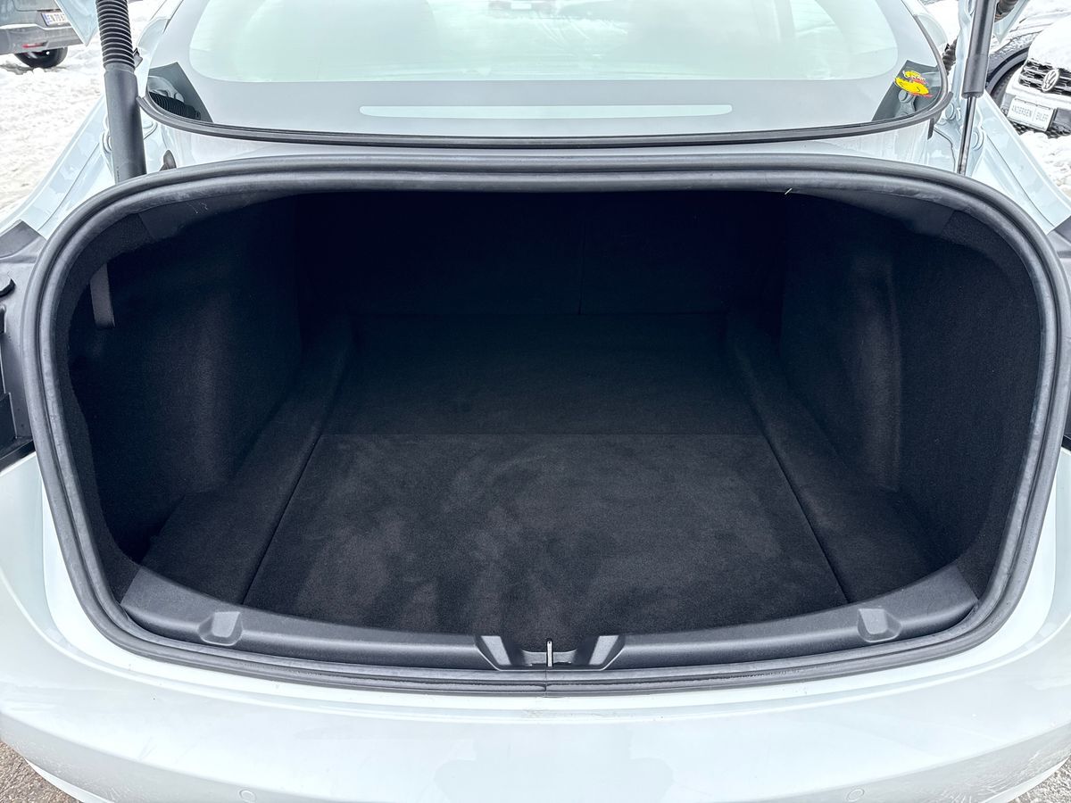 Billede af Tesla Model 3 EL Standard Range Plus 325HK Aut.
