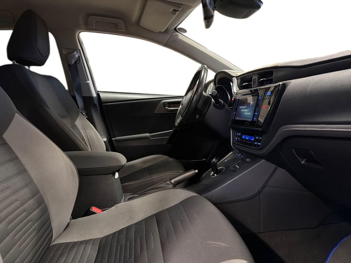 Billede af Toyota Auris Touring Sports 1,8 Hybrid H2 Comfort Safety Sense 136HK Stc Aut.