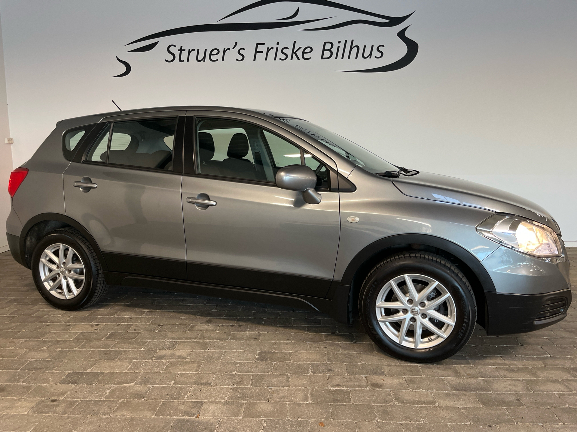 Billede af Suzuki S-Cross 1,6 16V Comfort Edition 120HK 5d