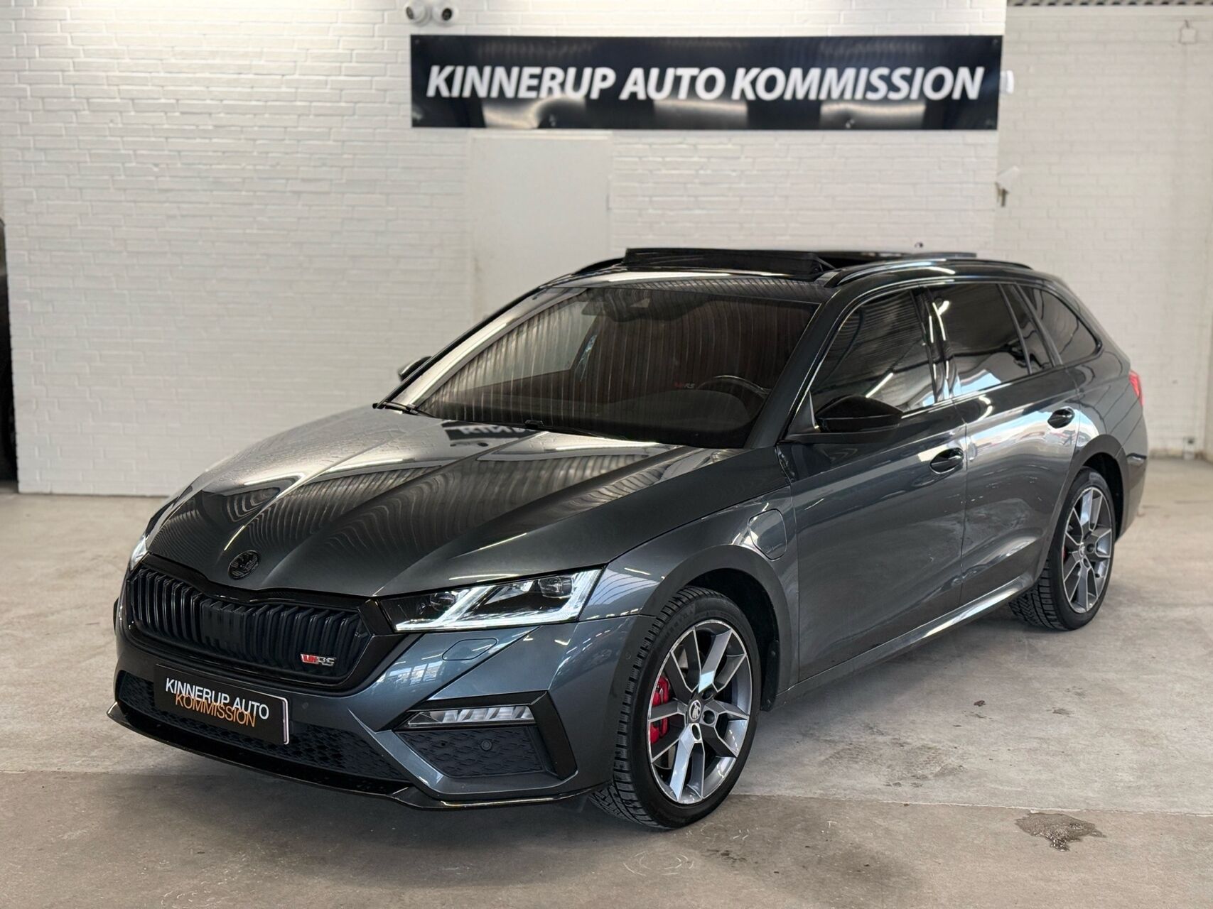 Billede af Skoda Octavia Combi 1,4 TSI  Plugin-hybrid iV RS DSG 245HK Stc 6g Aut.