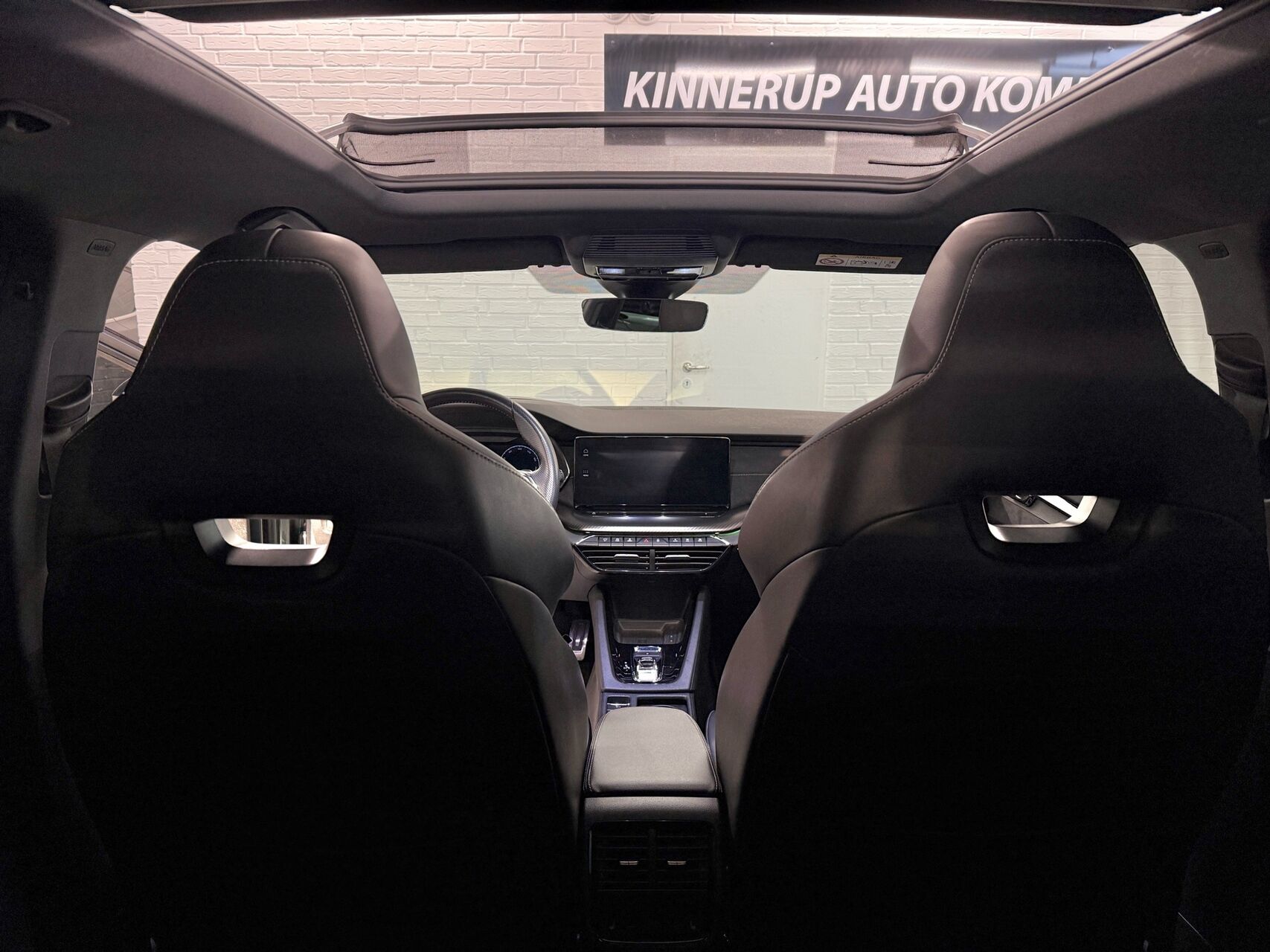 Billede af Skoda Octavia Combi 1,4 TSI  Plugin-hybrid iV RS DSG 245HK Stc 6g Aut.