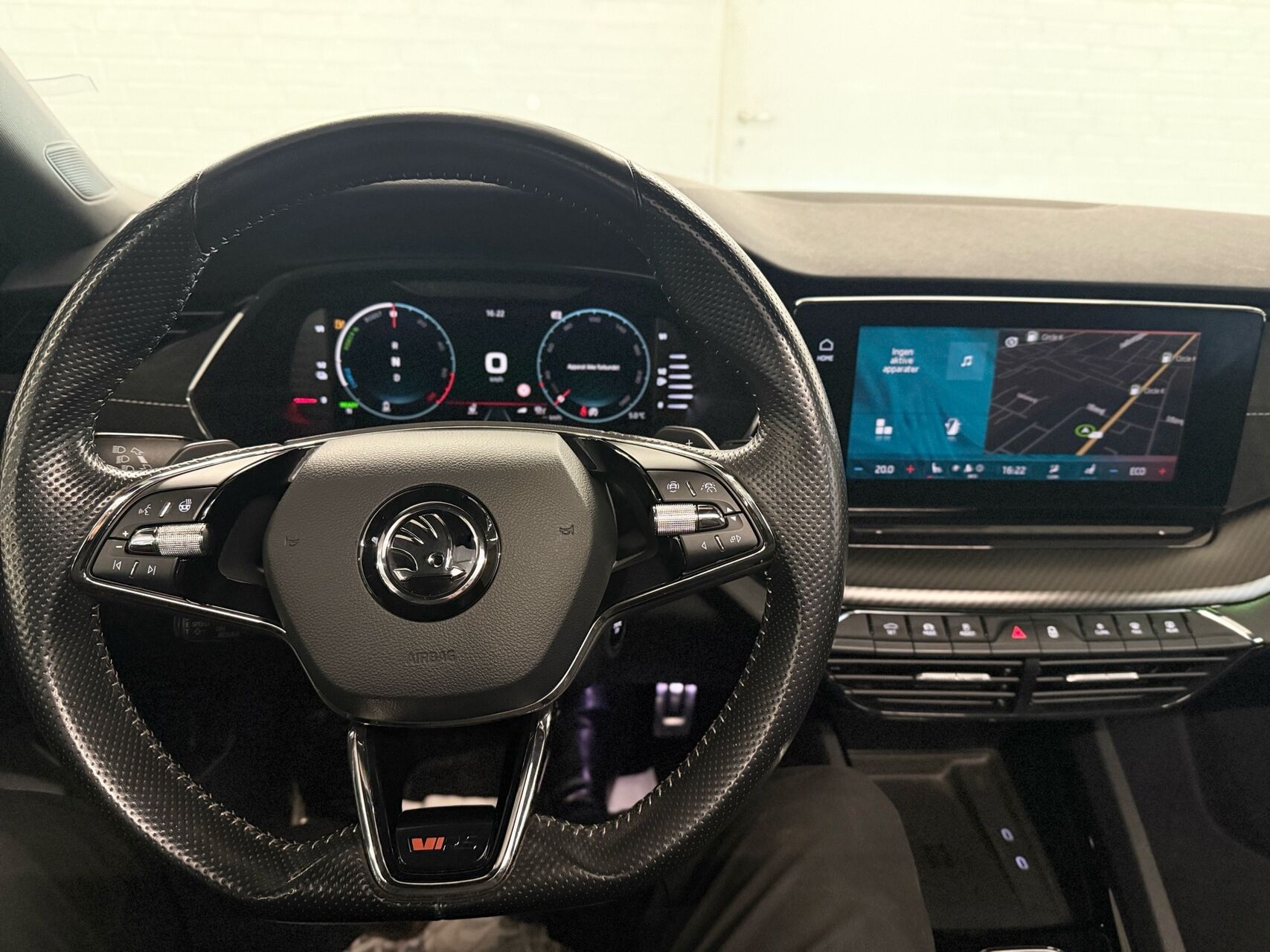 Billede af Skoda Octavia Combi 1,4 TSI  Plugin-hybrid iV RS DSG 245HK Stc 6g Aut.