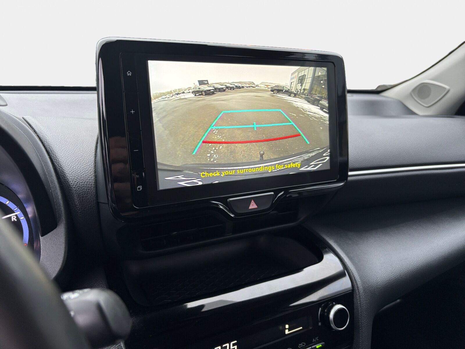 Billede af Toyota Yaris Cross 1,5 Hybrid Active Technology 116HK 5d Trinl. Gear