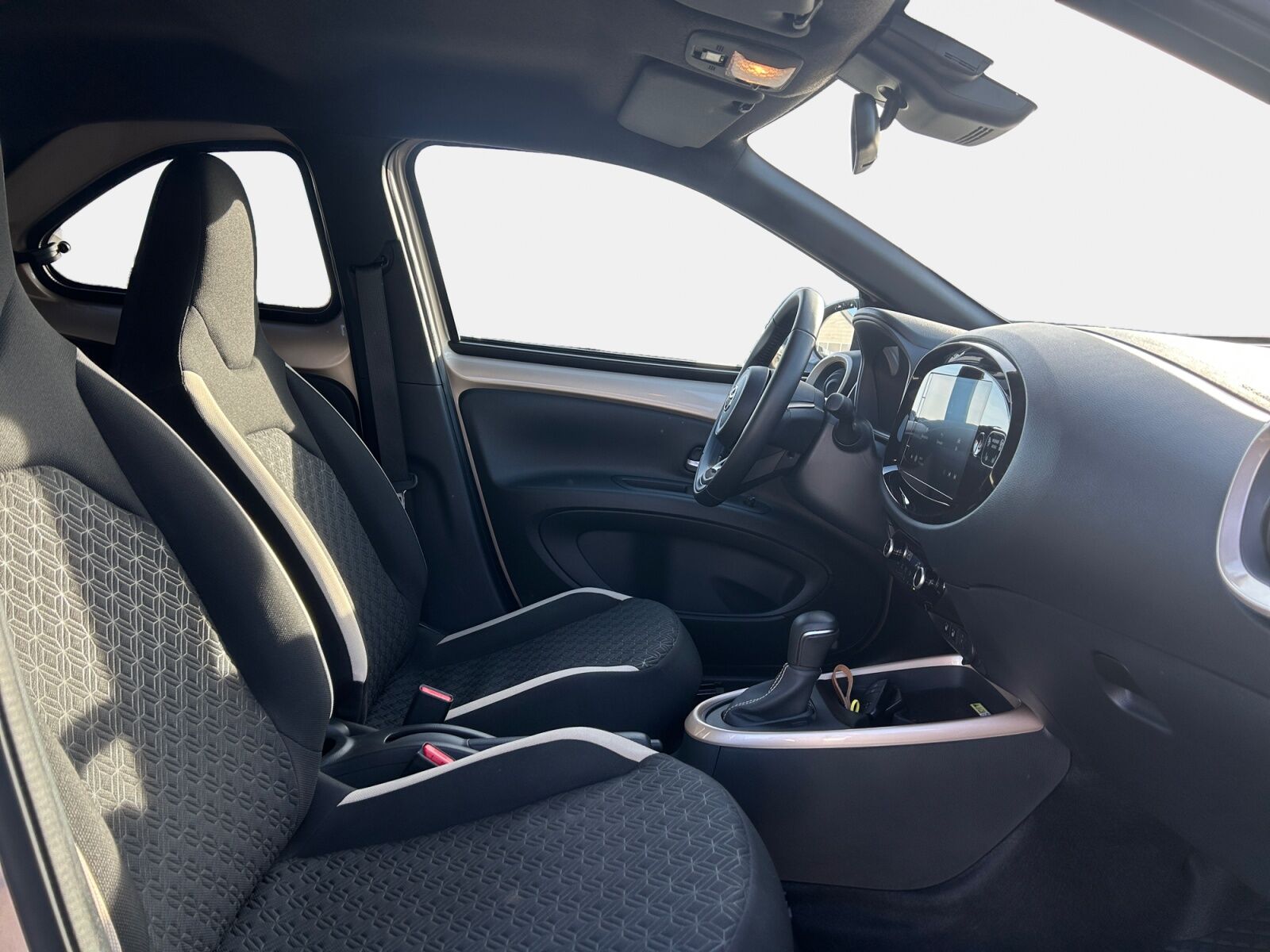 Billede af Toyota Aygo X 1,0 VVT-I Pulse Design 72HK 5d Aut.