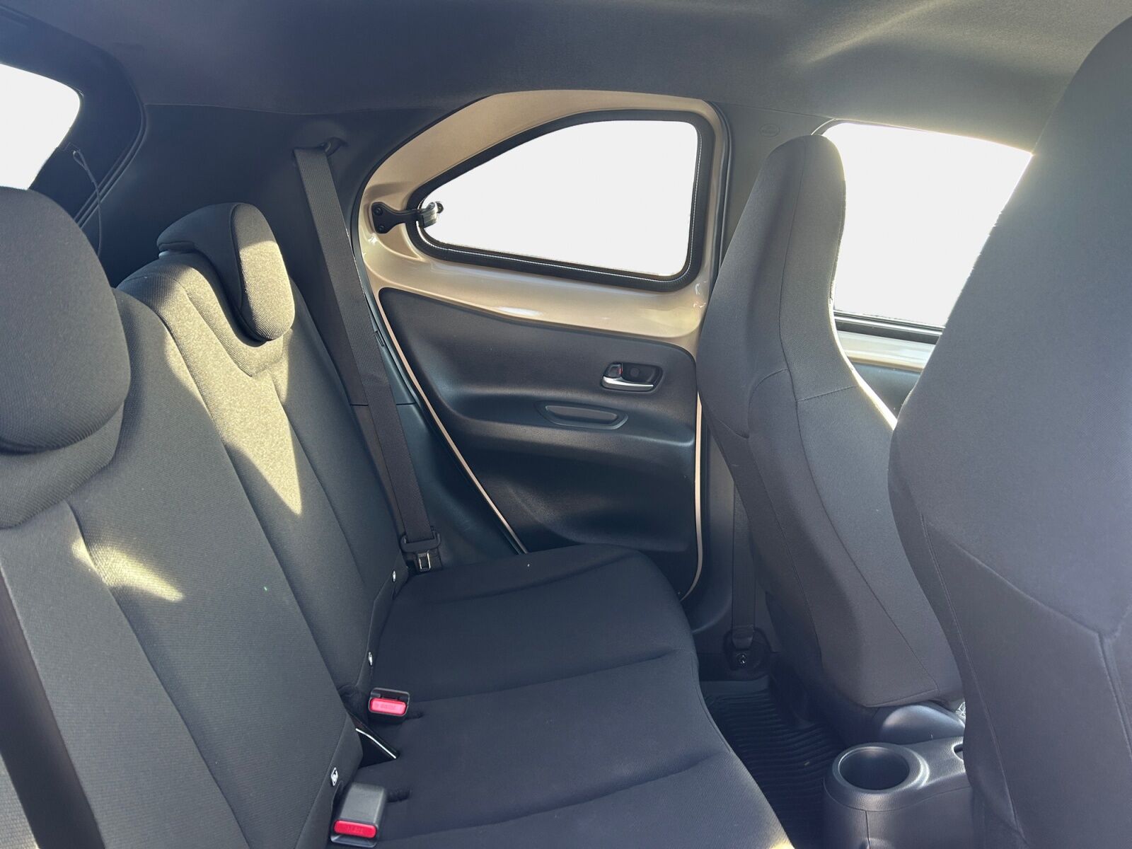 Billede af Toyota Aygo X 1,0 VVT-I Pulse Design 72HK 5d Aut.