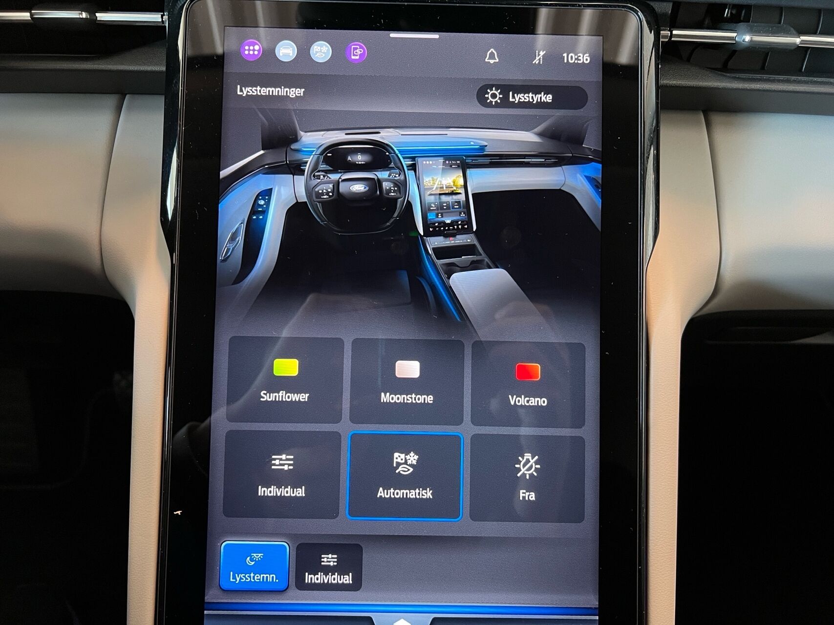 Billede af Ford Explorer EL UR Premium AWD 340HK 5d Aut.