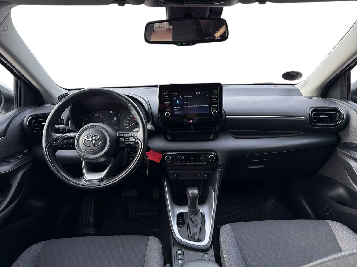 Billede af Toyota Yaris 1,5 Hybrid H3 Vision 116HK 5d Trinl. Gear