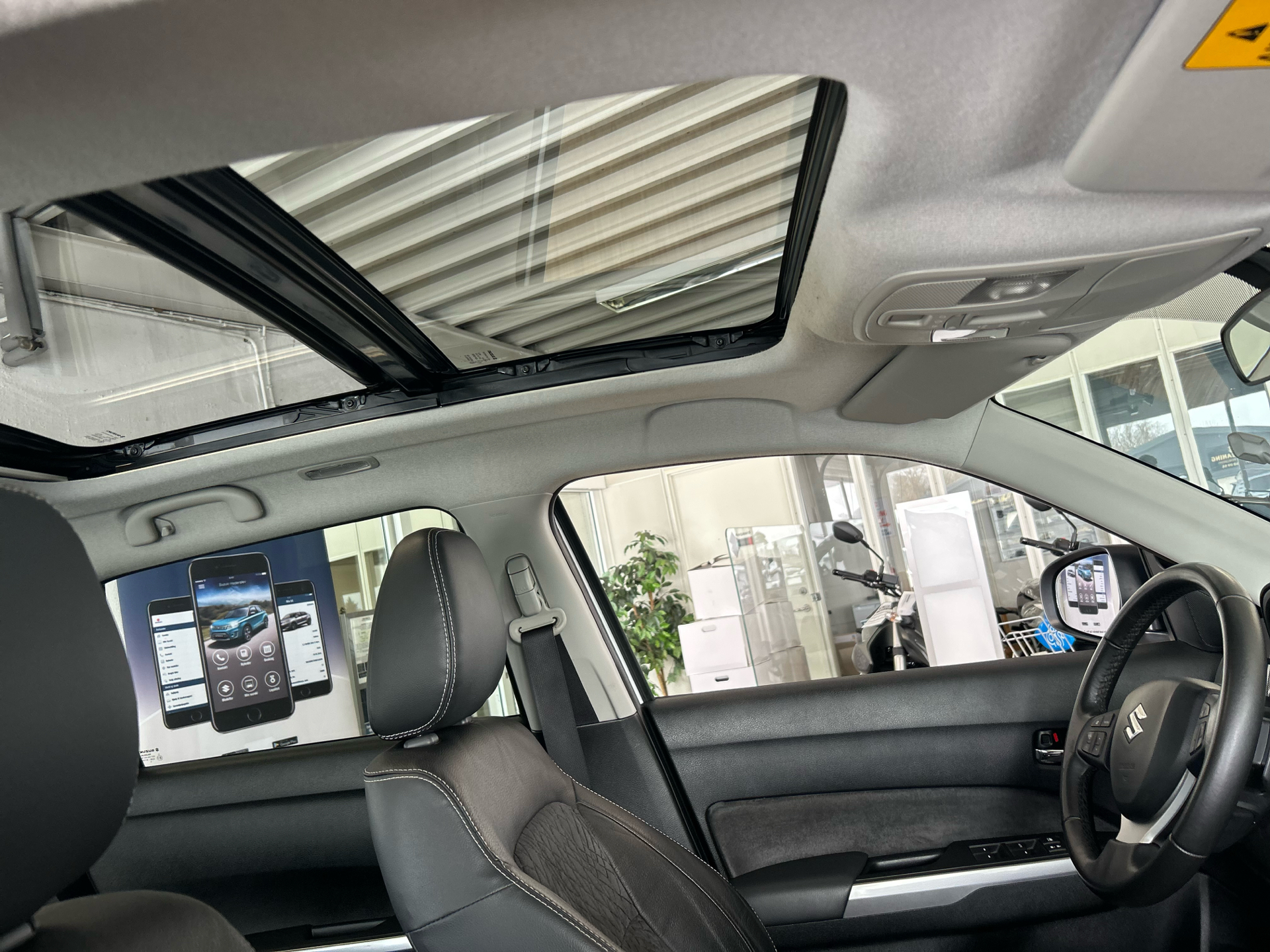 Billede af Suzuki Vitara 1,4 Boosterjet Adventure 140HK 5d 6g Aut.