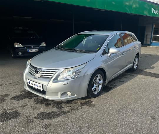 Toyota Avensis 2,0 D-4D DPF T1 126HK Stc 6g