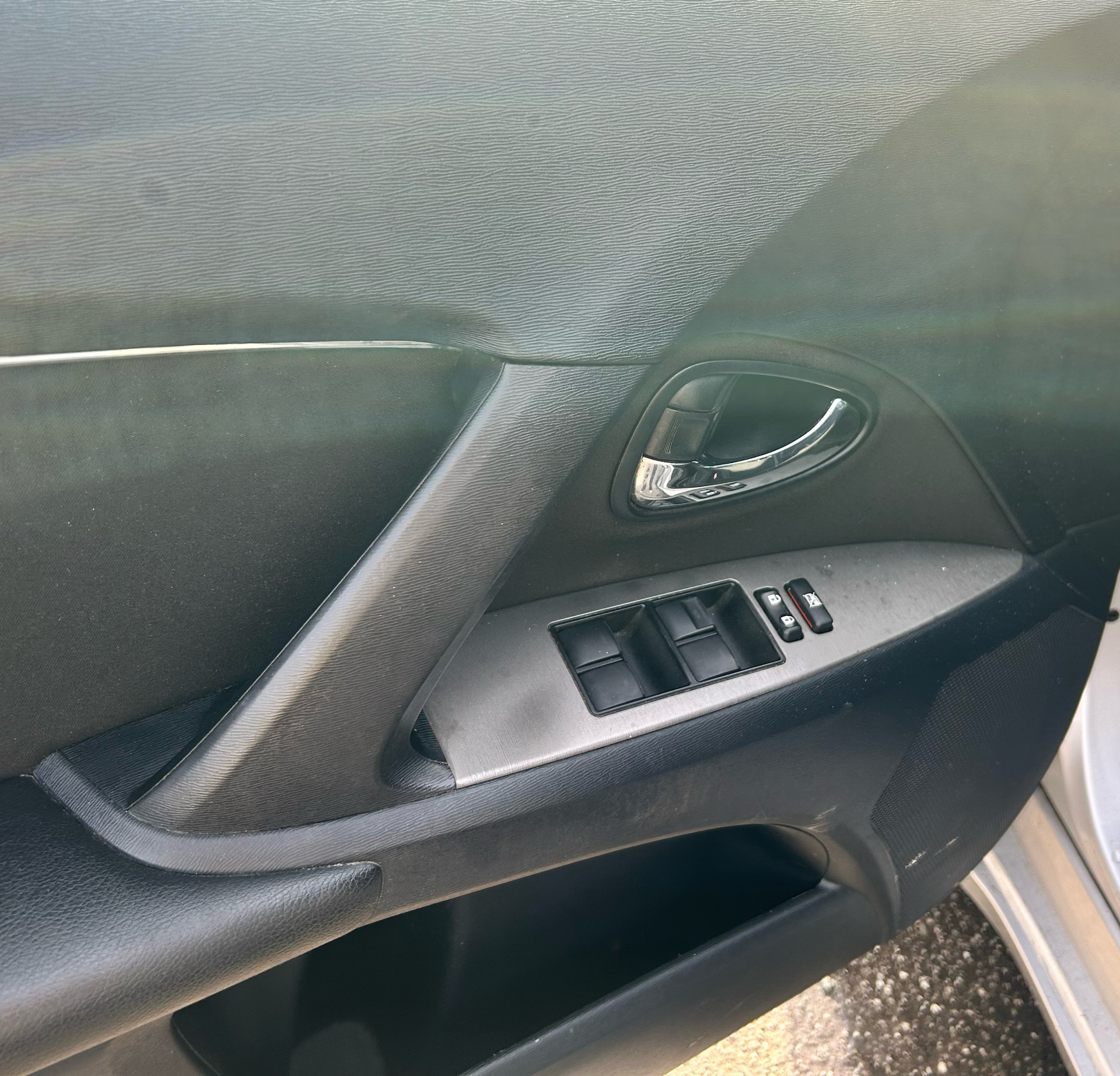 Billede af Toyota Avensis 2,0 D-4D DPF T1 126HK Stc 6g