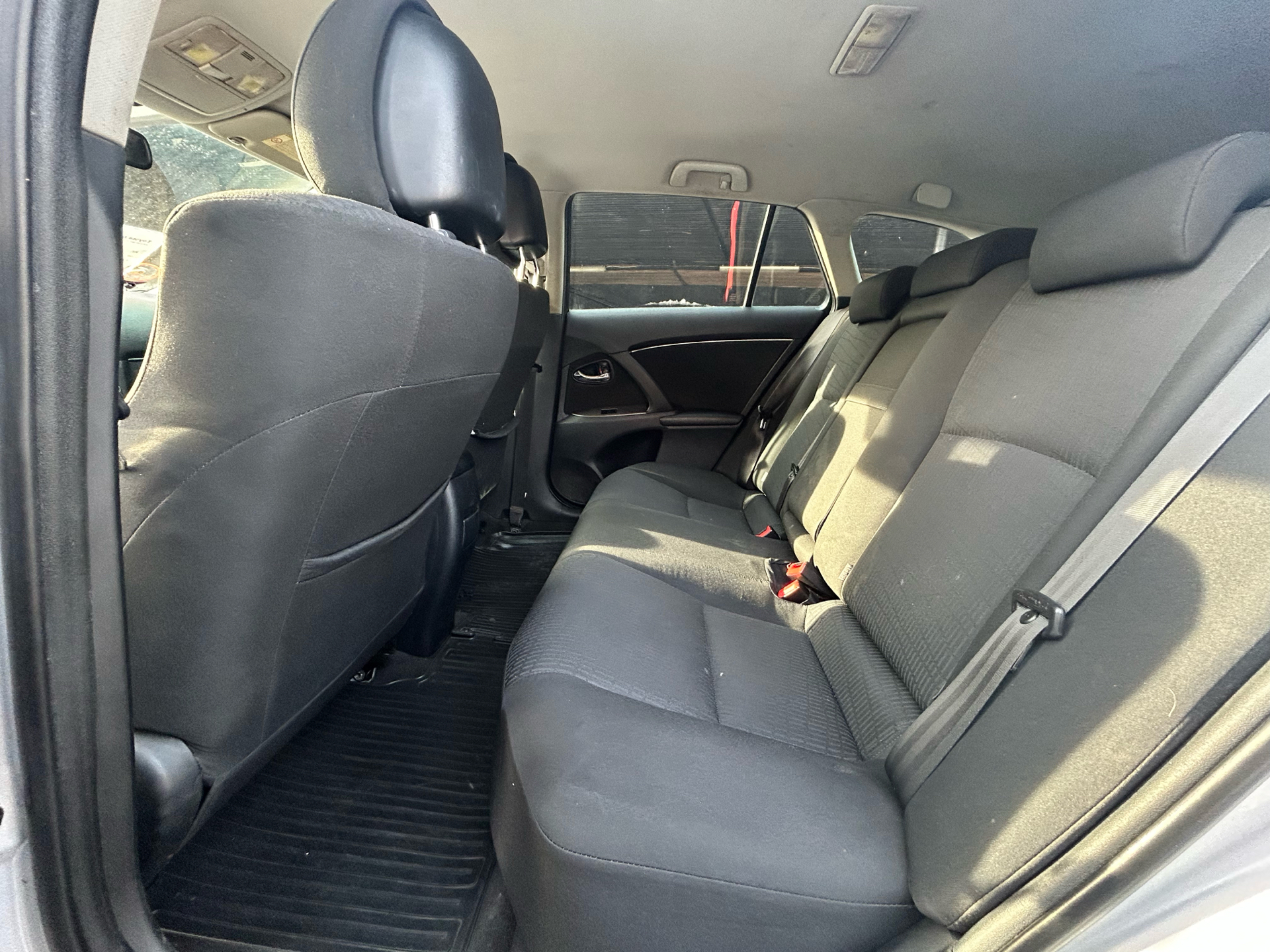 Billede af Toyota Avensis 2,0 D-4D DPF T1 126HK Stc 6g