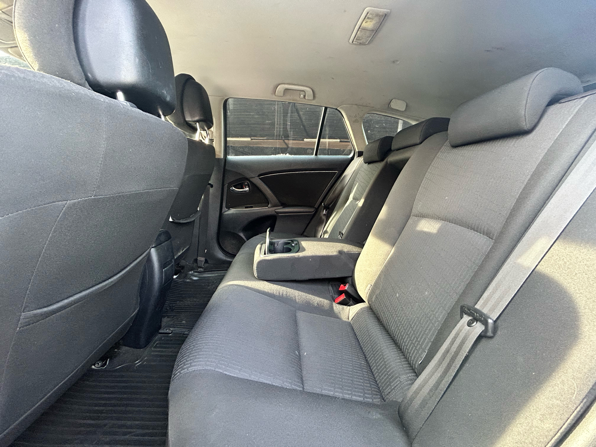 Billede af Toyota Avensis 2,0 D-4D DPF T1 126HK Stc 6g