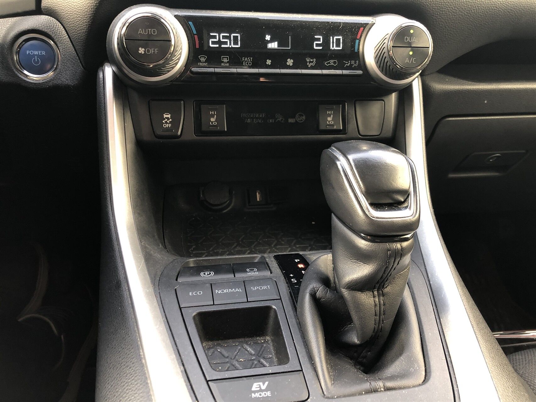 Billede af Toyota RAV4 2,5 Hybrid H3 Smart 218HK 5d 6g Aut.