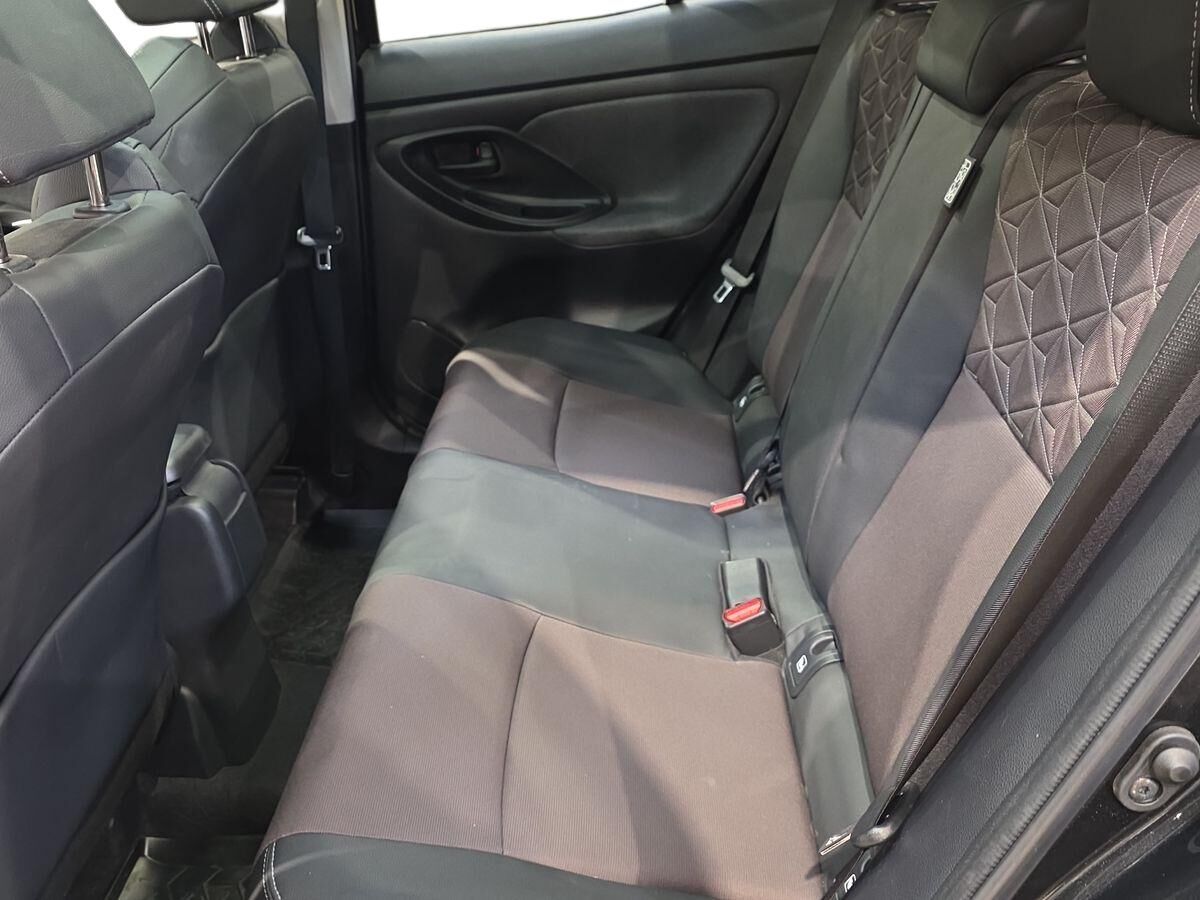 Billede af Toyota Yaris Cross 1,5 Hybrid Elegant 116HK 5d Trinl. Gear