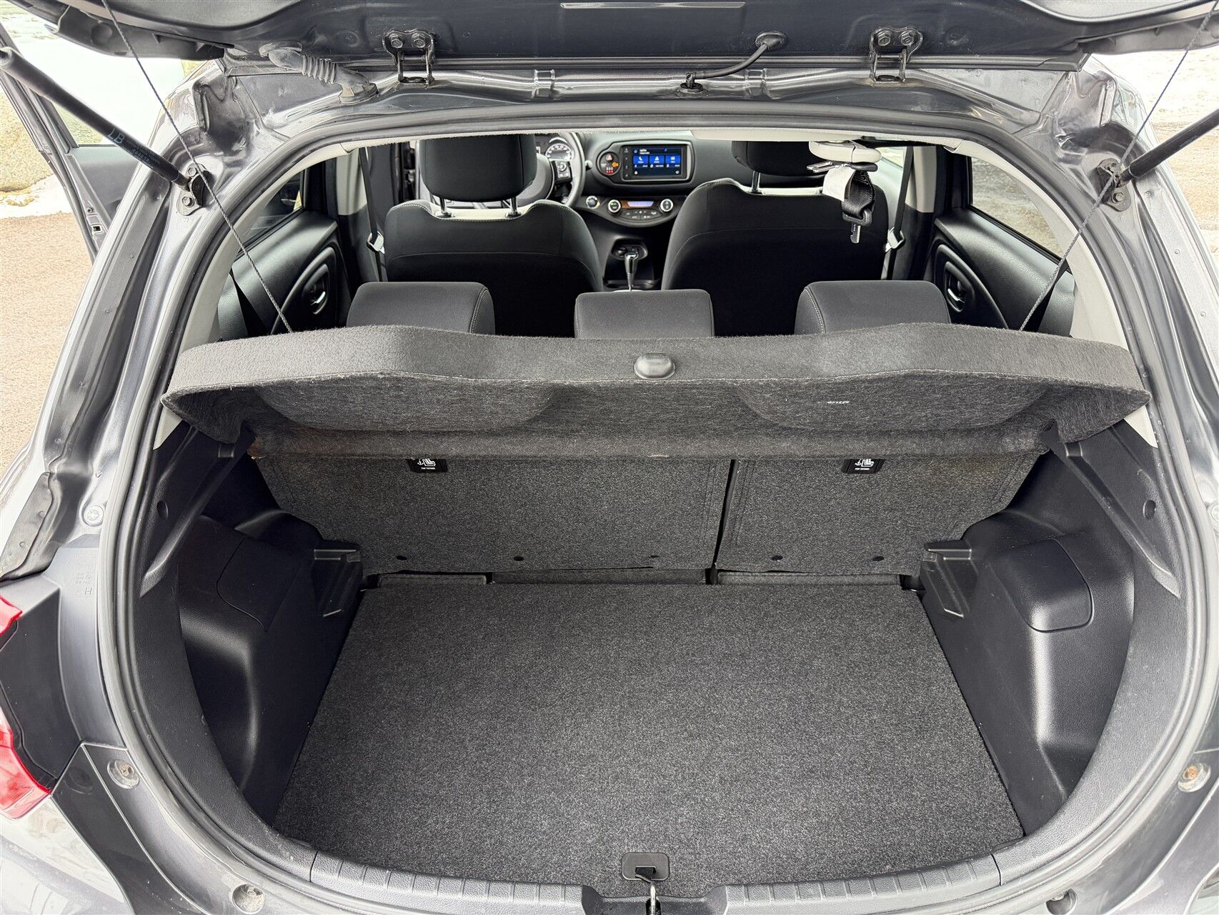 Billede af Toyota Yaris 1,5 VVT-I T2 Limited Multidrive S 111HK 5d 6g Aut.