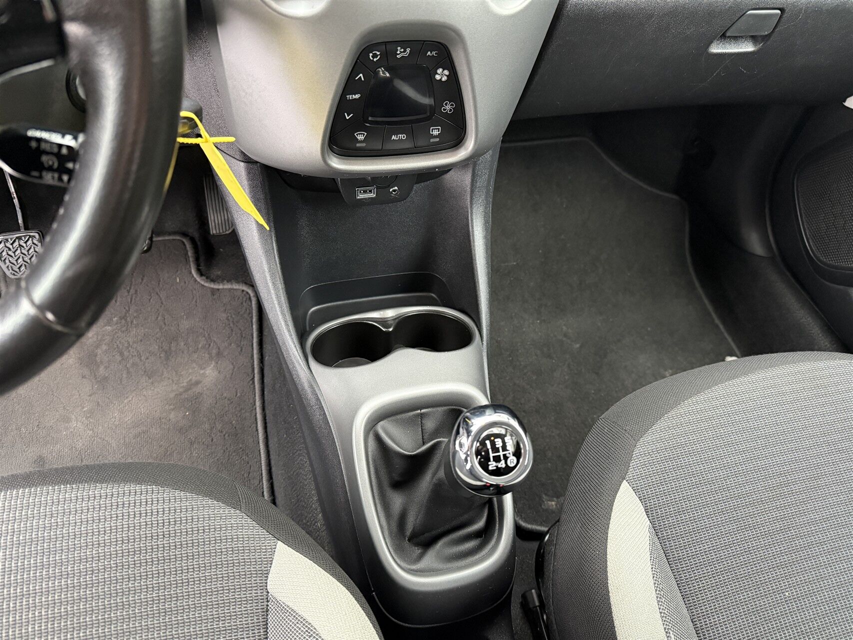 Billede af Toyota Aygo 1,0 VVT-I X-Press 72HK 5d