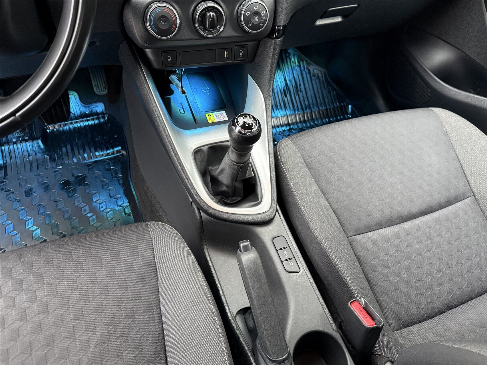 Billede af Toyota Yaris 1,5 VVT-I T3 Smart 125HK 5d 6g