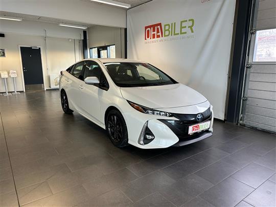 Toyota Prius Plug-in 1,8 Plugin-hybrid H4 122HK 5d Aut.