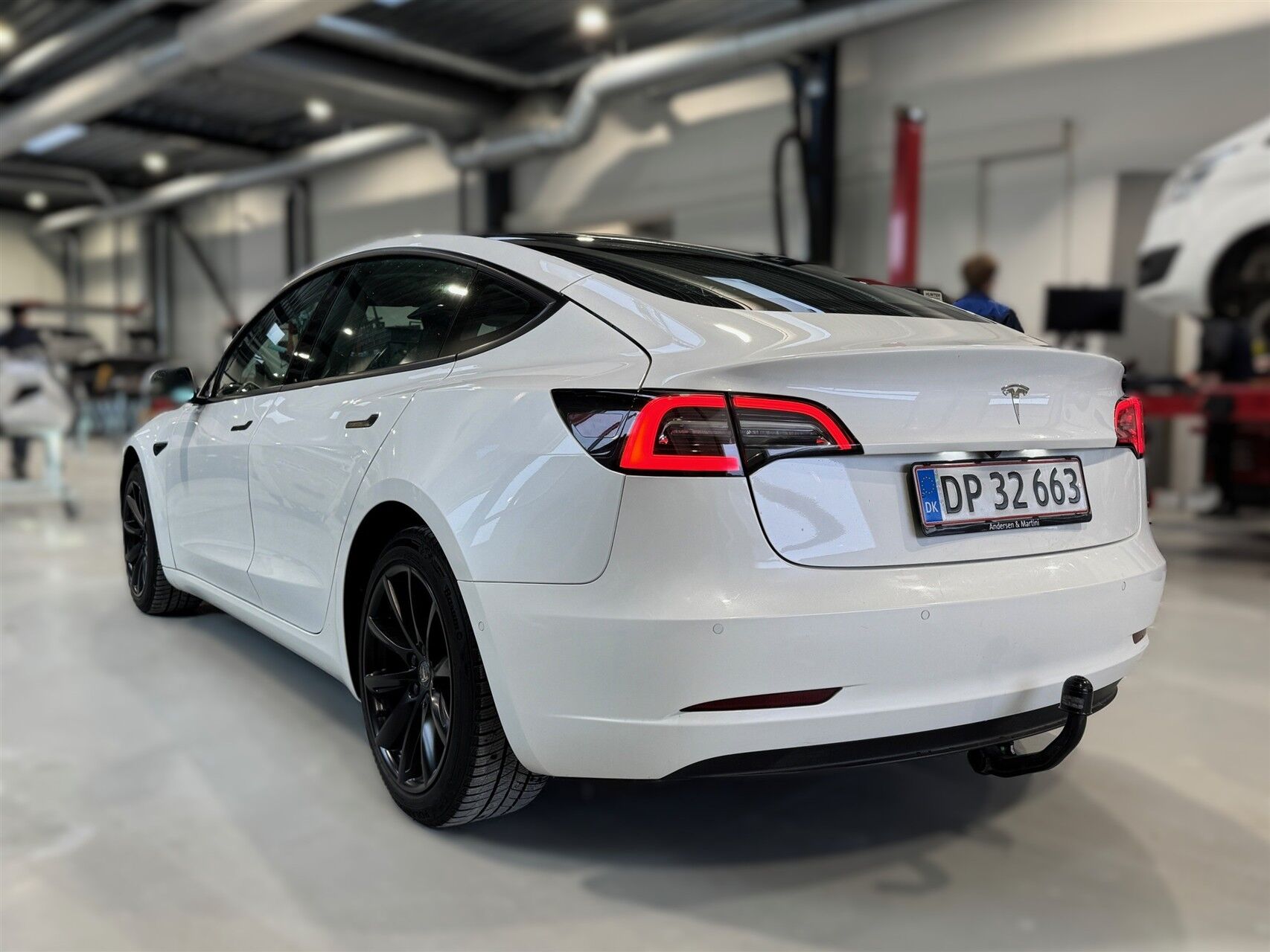 Billede af Tesla Model 3 EL Standard Range Plus 258HK Aut.