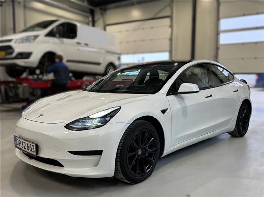 Tesla Model 3 EL Standard Range Plus 258HK Aut.