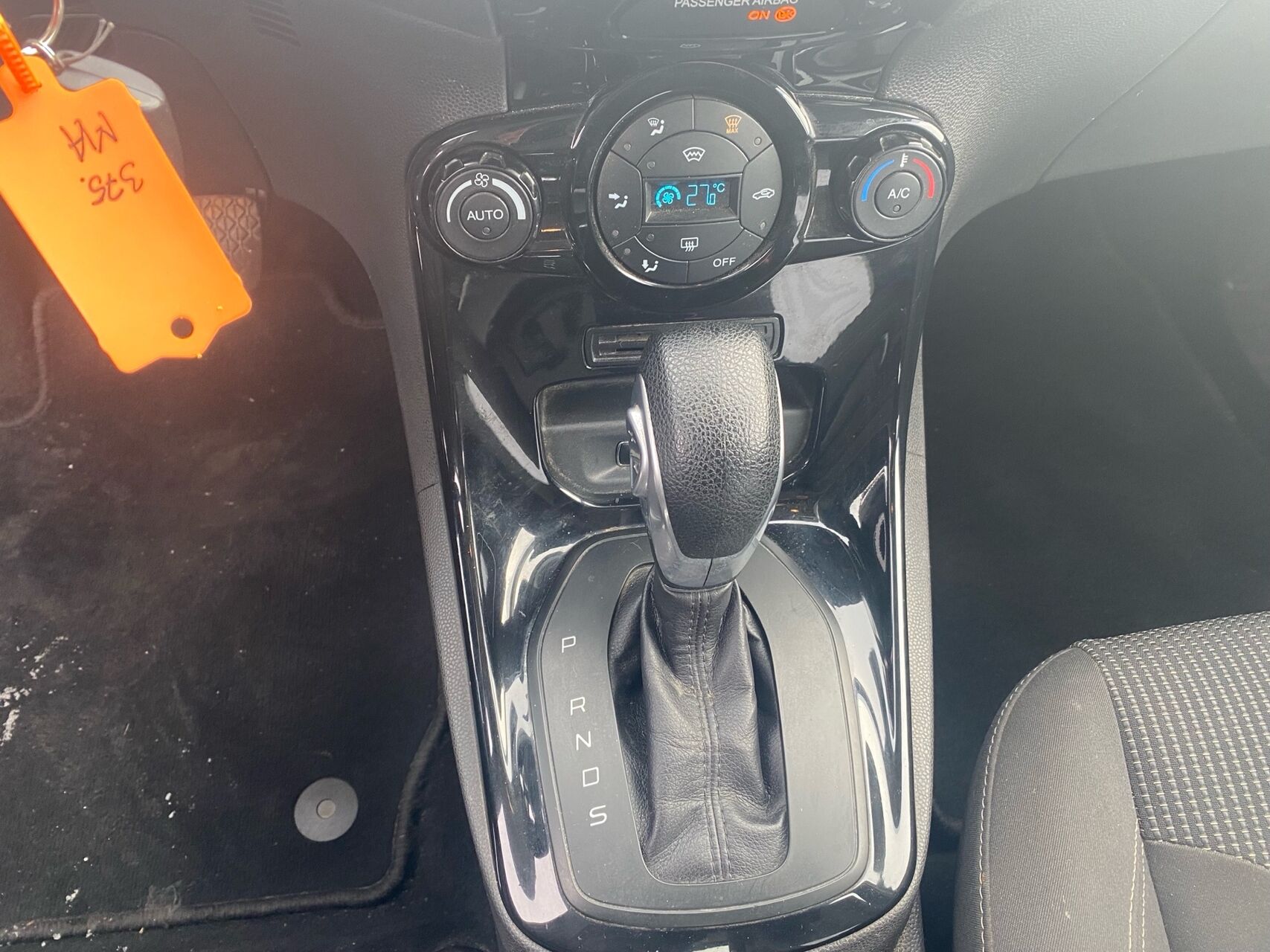 Billede af Ford Fiesta 1,0 EcoBoost Titanium 100HK 5d 6g Aut.