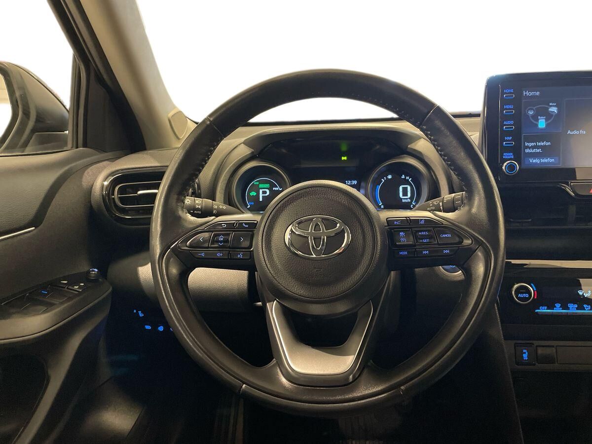 Billede af Toyota Yaris Cross 1,5 Hybrid Active 116HK 5d Trinl. Gear