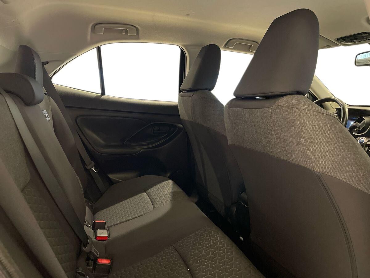 Billede af Toyota Yaris Cross 1,5 Hybrid Active 116HK 5d Trinl. Gear