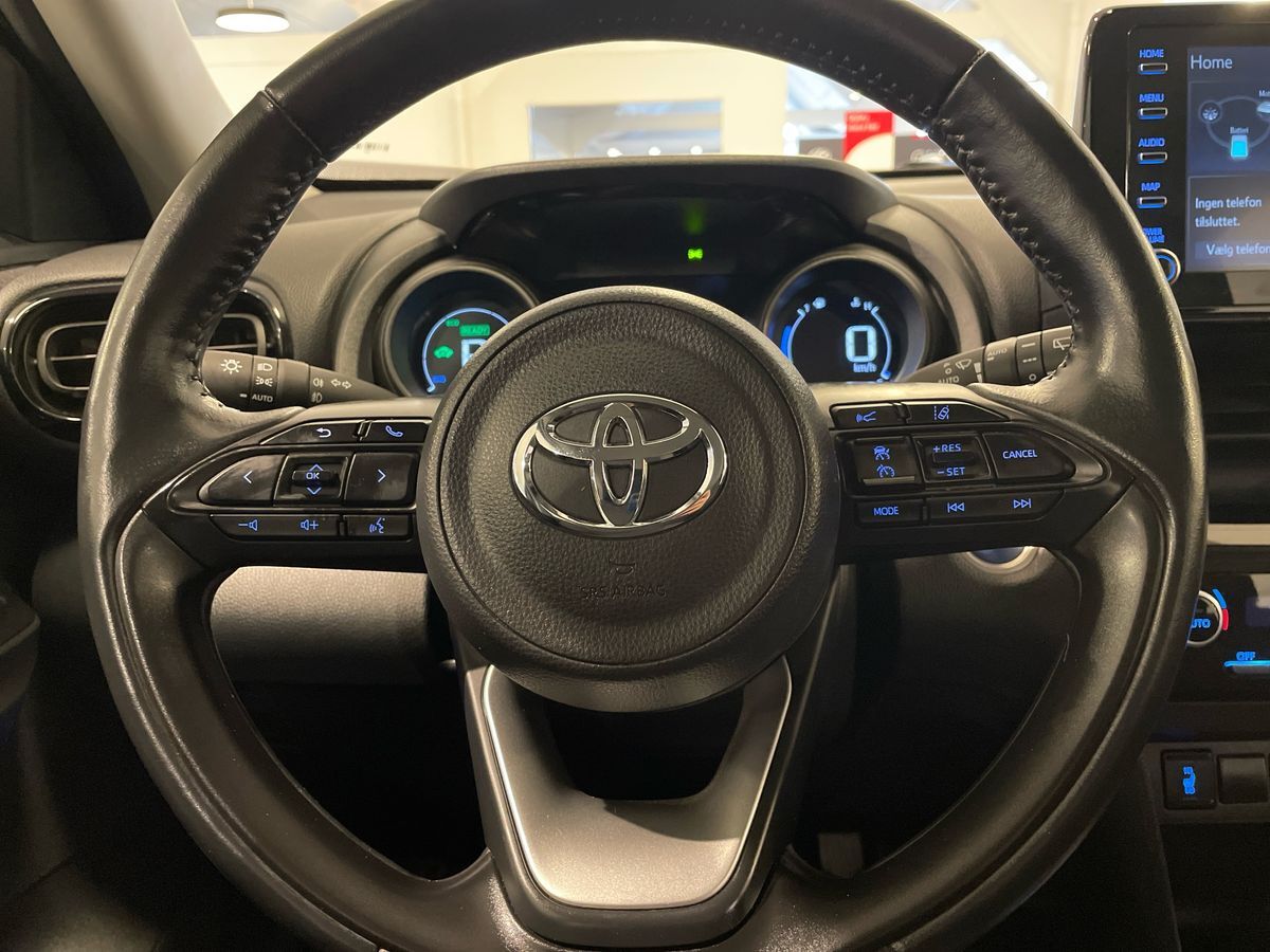 Billede af Toyota Yaris Cross 1,5 Hybrid Active 116HK 5d Trinl. Gear