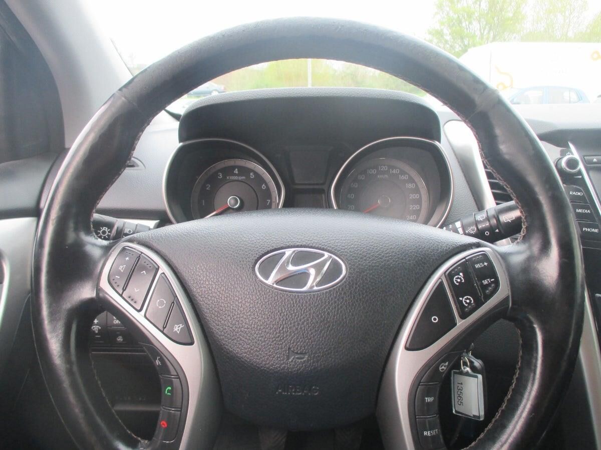Billede af Hyundai i30 Cw 1,6 GDI XTR ISG 135HK Stc 6g