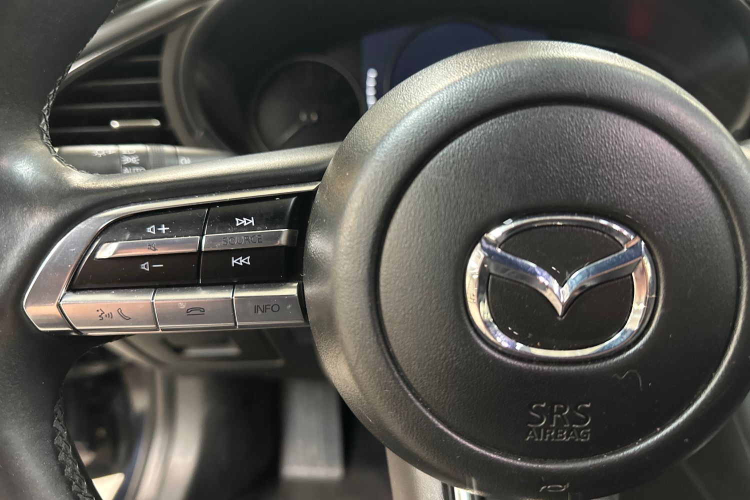 Billede af Mazda 3 2,0 Skyactiv-G  Mild hybrid Sky 122HK 5d 6g Aut.