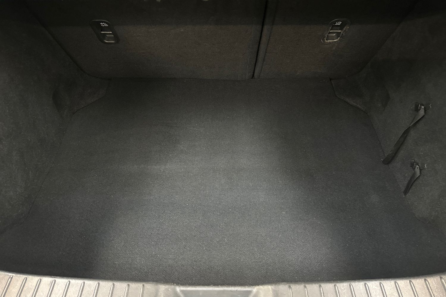 Billede af Mazda 3 2,0 Skyactiv-G  Mild hybrid Sky 122HK 5d 6g Aut.