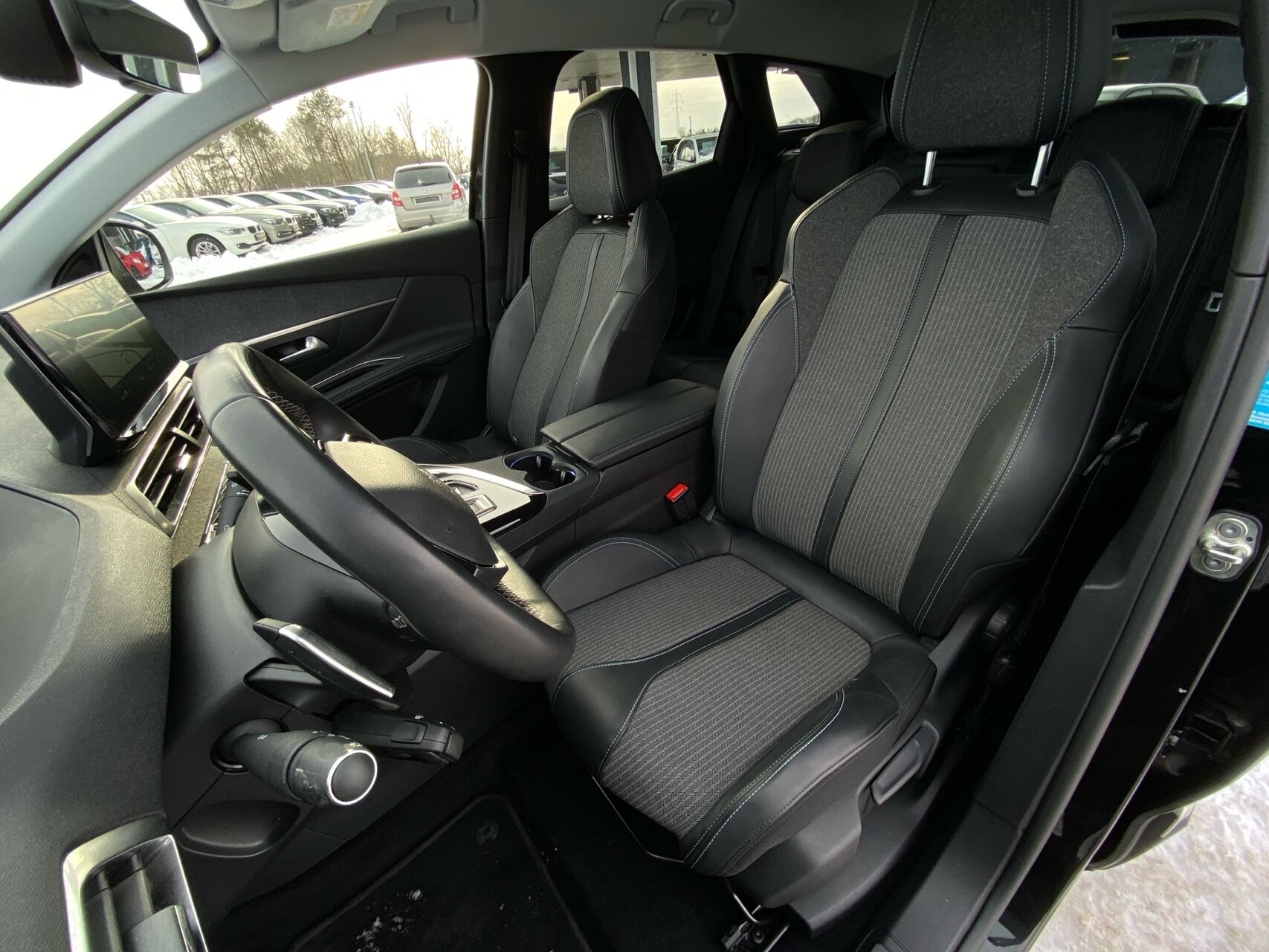 Billede af Peugeot 3008 1,6 PureTech  Plugin-hybrid Allure Pack EAT8 225HK 5d 8g Aut.