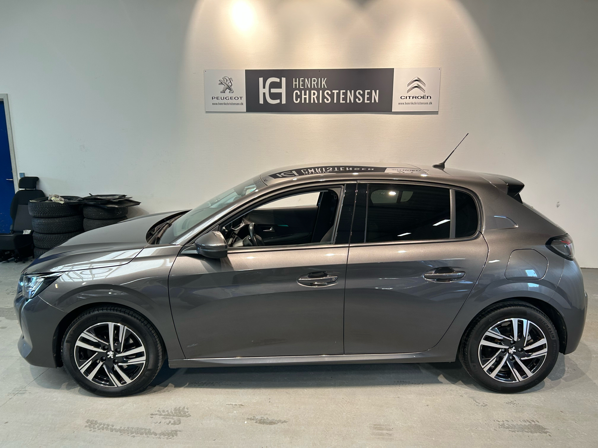 Billede af Peugeot 208 1,2 PureTech Allure Sky 100HK 5d 6g