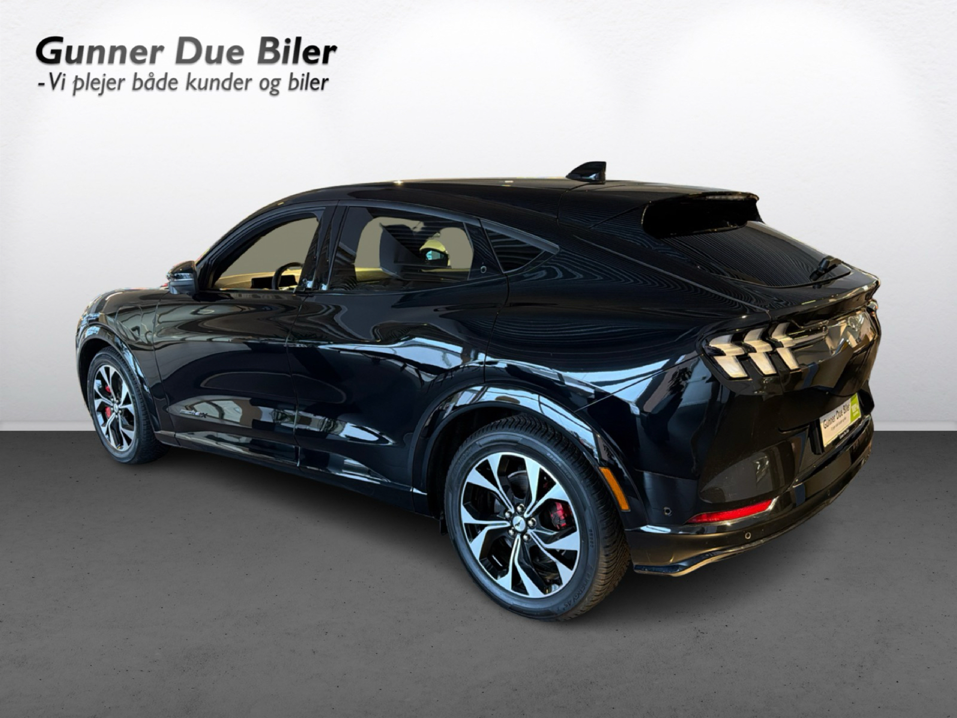 Billede af Ford Mustang Mach-E EL UR Premium 294HK 5d Aut.