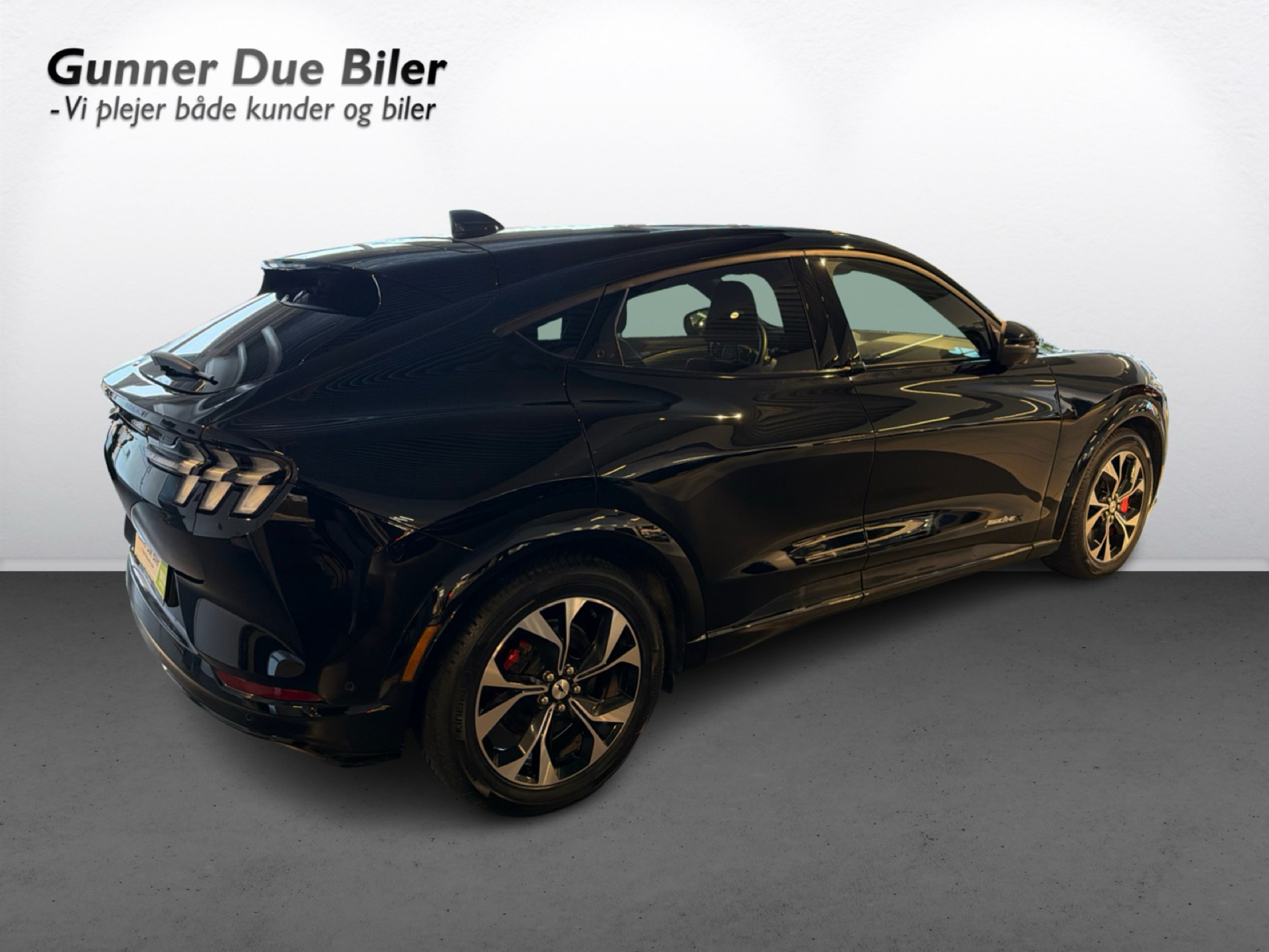 Billede af Ford Mustang Mach-E EL UR Premium 294HK 5d Aut.