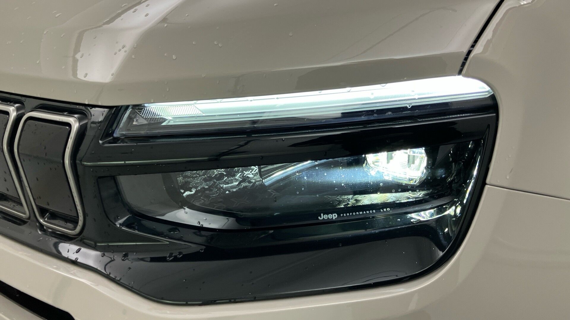 Billede af Jeep Avenger EL Summit 156HK 5d Aut.