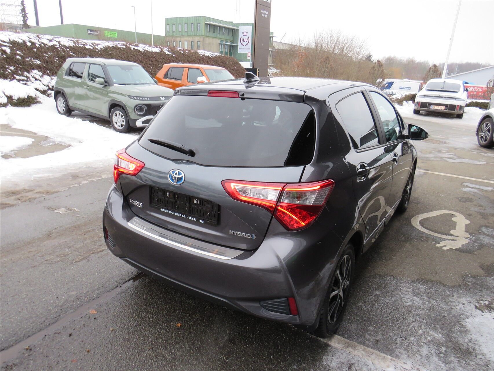 Billede af Toyota Yaris 1,5 Hybrid H3 Smartpakke E-CVT 100HK 5d Trinl. Gear