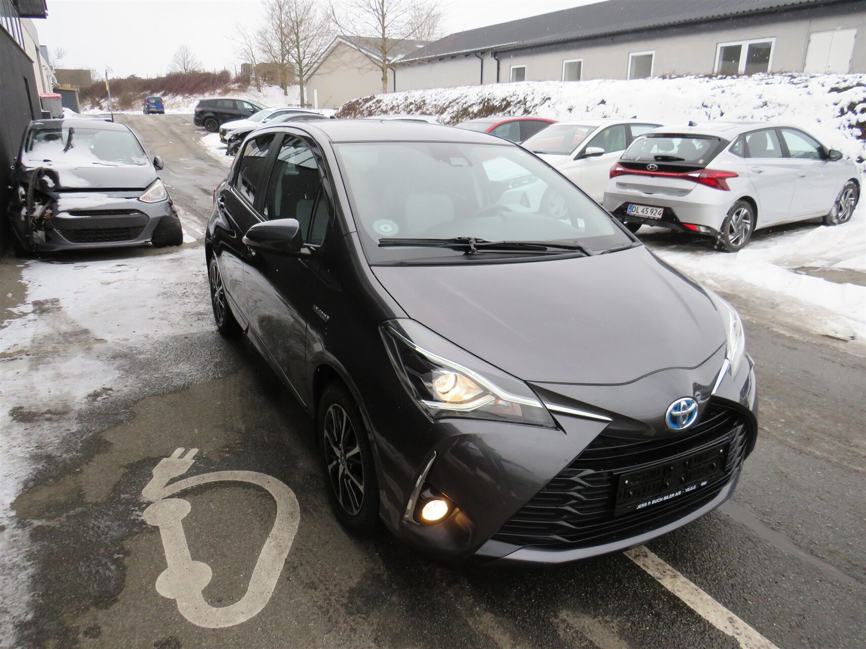 Billede af Toyota Yaris 1,5 Hybrid H3 Smartpakke E-CVT 100HK 5d Trinl. Gear
