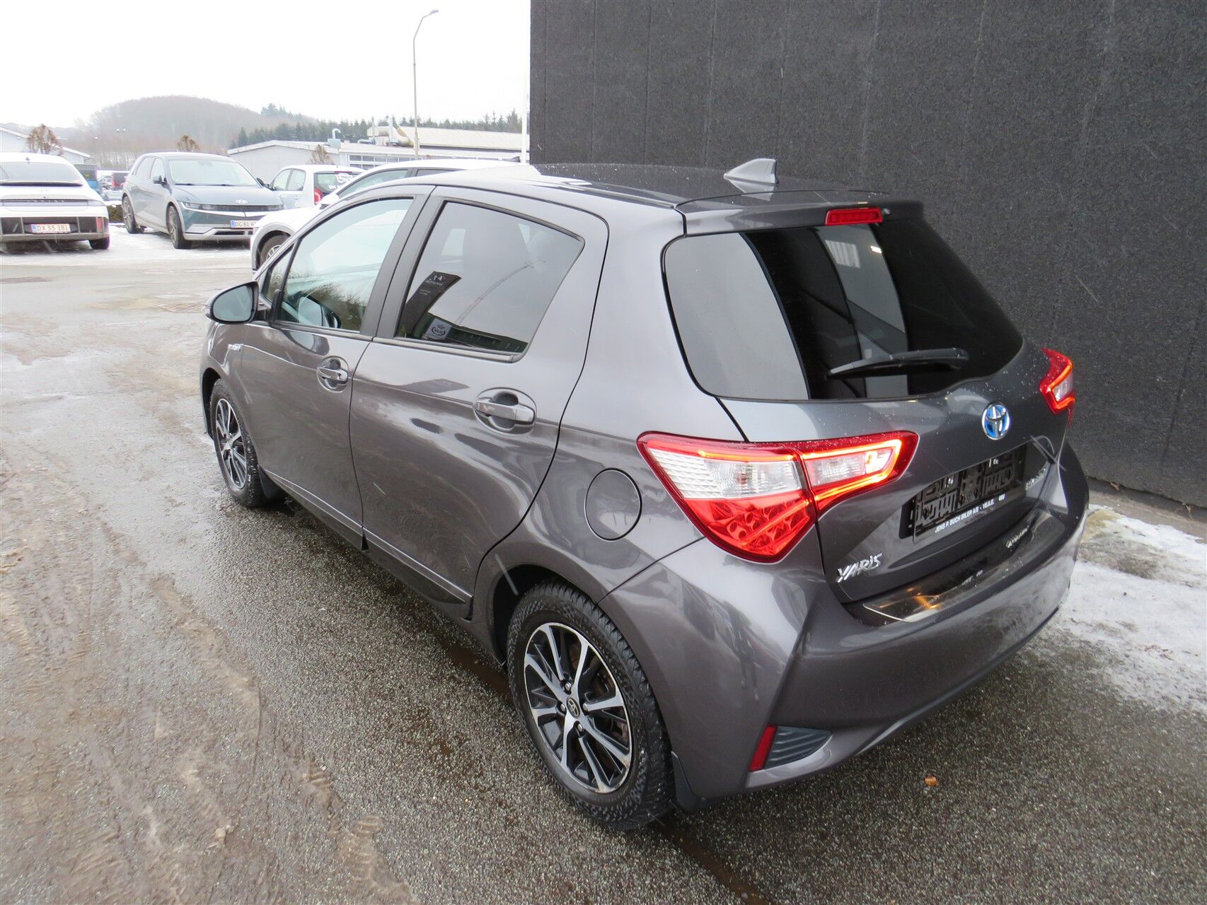 Billede af Toyota Yaris 1,5 Hybrid H3 Smartpakke E-CVT 100HK 5d Trinl. Gear