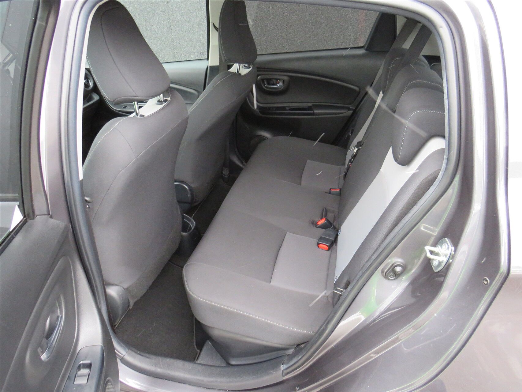 Billede af Toyota Yaris 1,5 Hybrid H3 Smartpakke E-CVT 100HK 5d Trinl. Gear