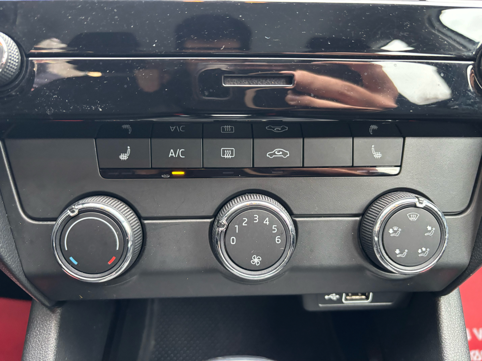 Billede af Skoda Octavia 1,5 TSI ACT Ambition Dynamic DSG 150HK 5d 7g Aut.