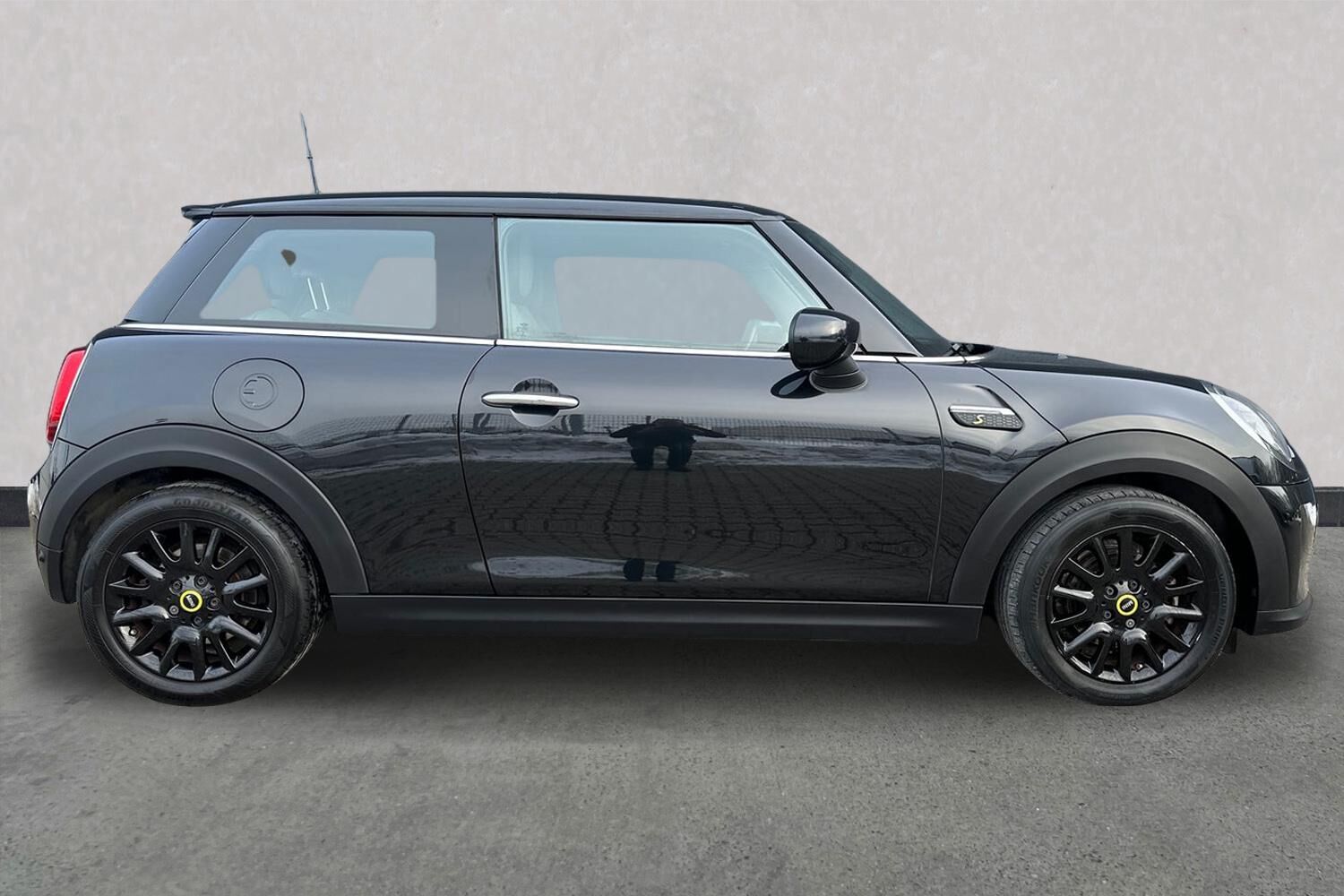 Billede af Mini Cooper SE EL Essential 184HK 3d Aut.