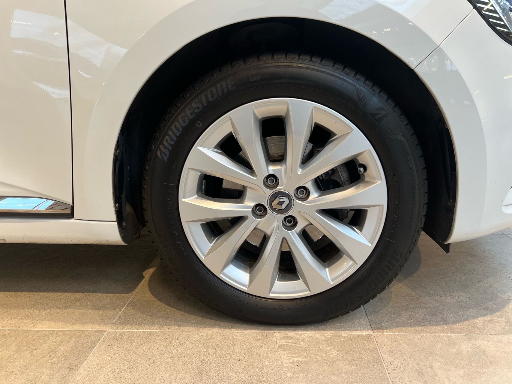 Billede af Renault Clio 1,3 TCE Intens EDC 130HK 5d 7g Aut.