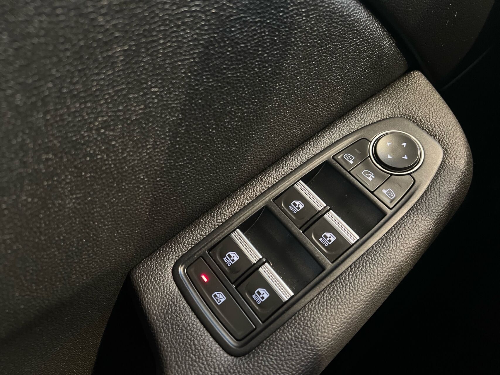 Billede af Renault Clio 1,3 TCE Intens EDC 130HK 5d 7g Aut.